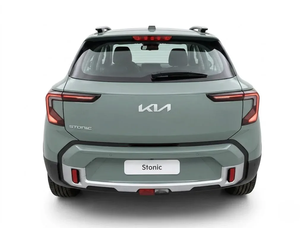 SUV Kia Stonic Desire 2027 en Ciudad de México — foto 2