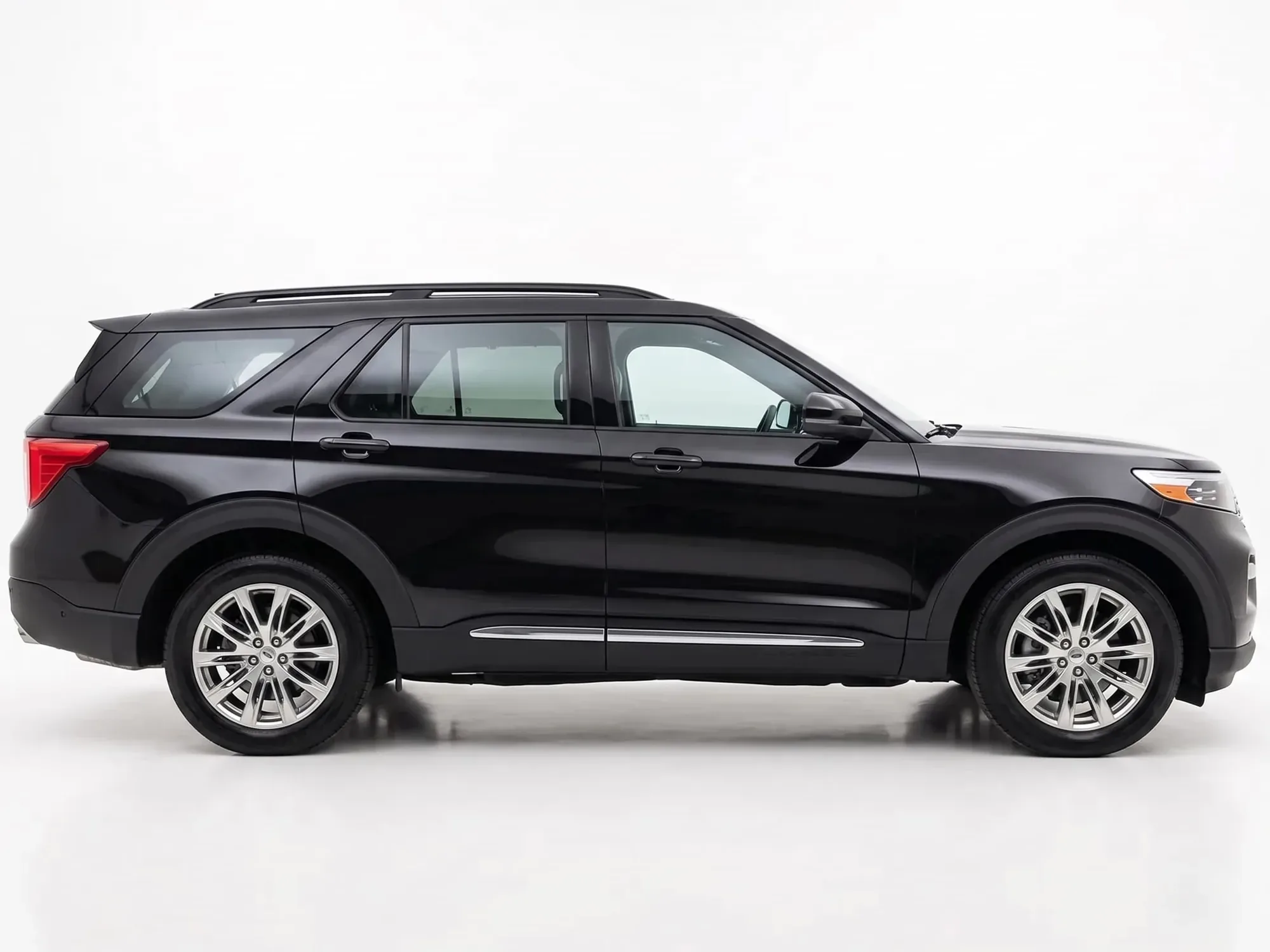 SUV Ford Explorer Platinum 2026 en Ciudad de México — foto 2