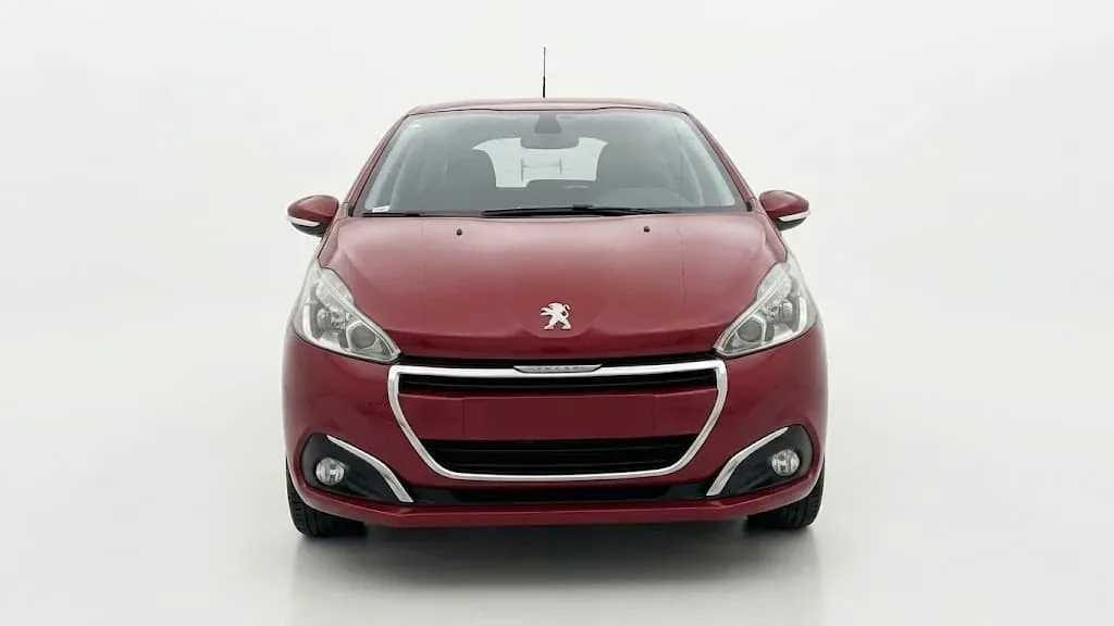 Hatchback Peugeot 208 2018 en Guadalajara — foto 2